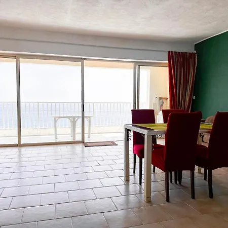 Elegant Oceanfront With Coastal Charm S11 * Sliema