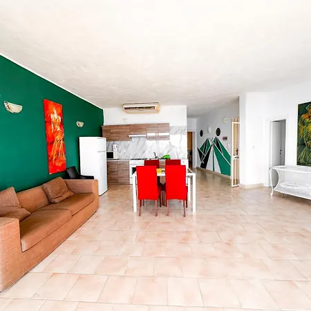 Elegant Oceanfront With Coastal Charm S11 Sliema